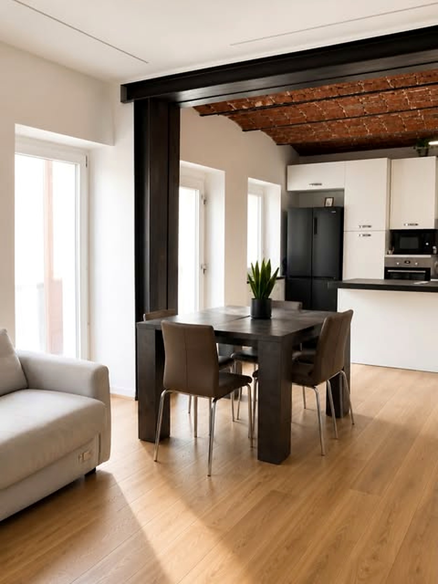 Serramenti tra classico e contemporaneo — Torino e provincia — GBR Group