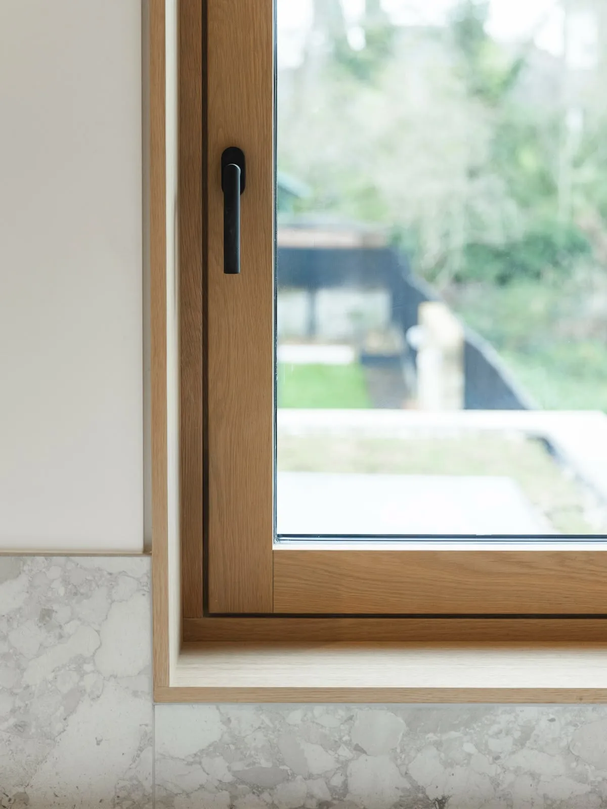 Serramento in PVC Salamander con profilo a linee pulite — GBR Group Torino